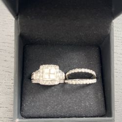 Engagement Ring / 2 Bands 
