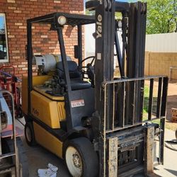 Yale 6000lb Forklift