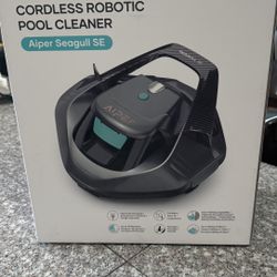 Aiper Seagull Se Cordless Robotic Pool Cleaner