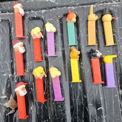 Collectible PEZ dispensers