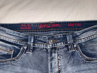 501 Levi’s/True Religion/Axe & Crown