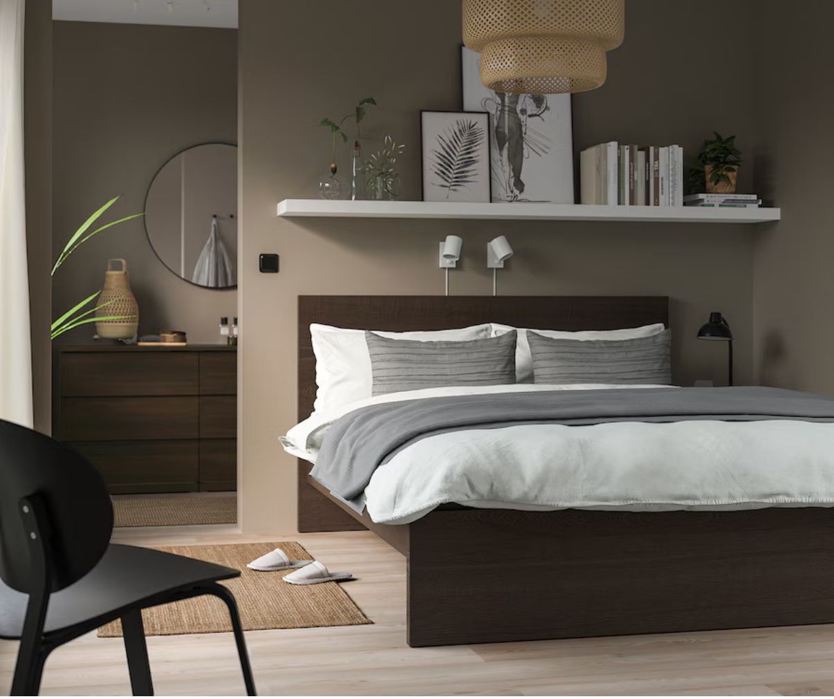 Preloved) IKEA MALM Bed frame, Queen