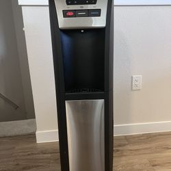 Culligan Bottom Load Water Cooler 