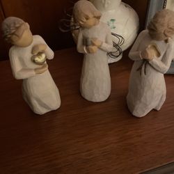 Three Lovely Willow Tree Sculpture Figures 