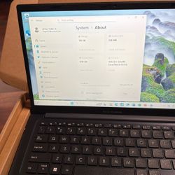 New Open Box ASUS X1404V