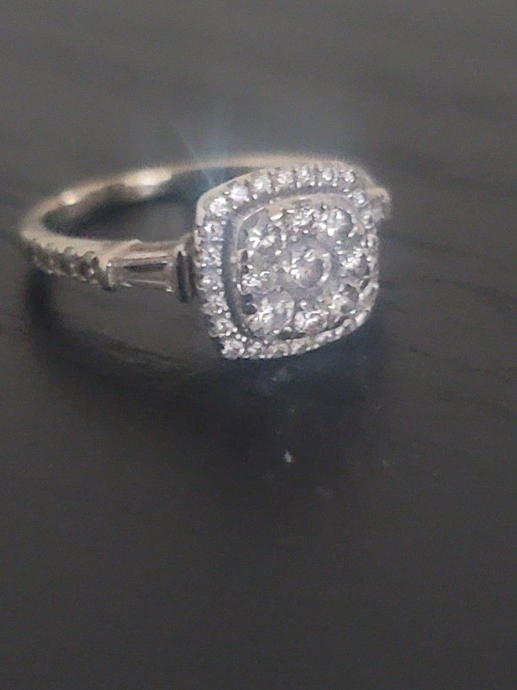 3/4 Carat White Gold Diamond Ring