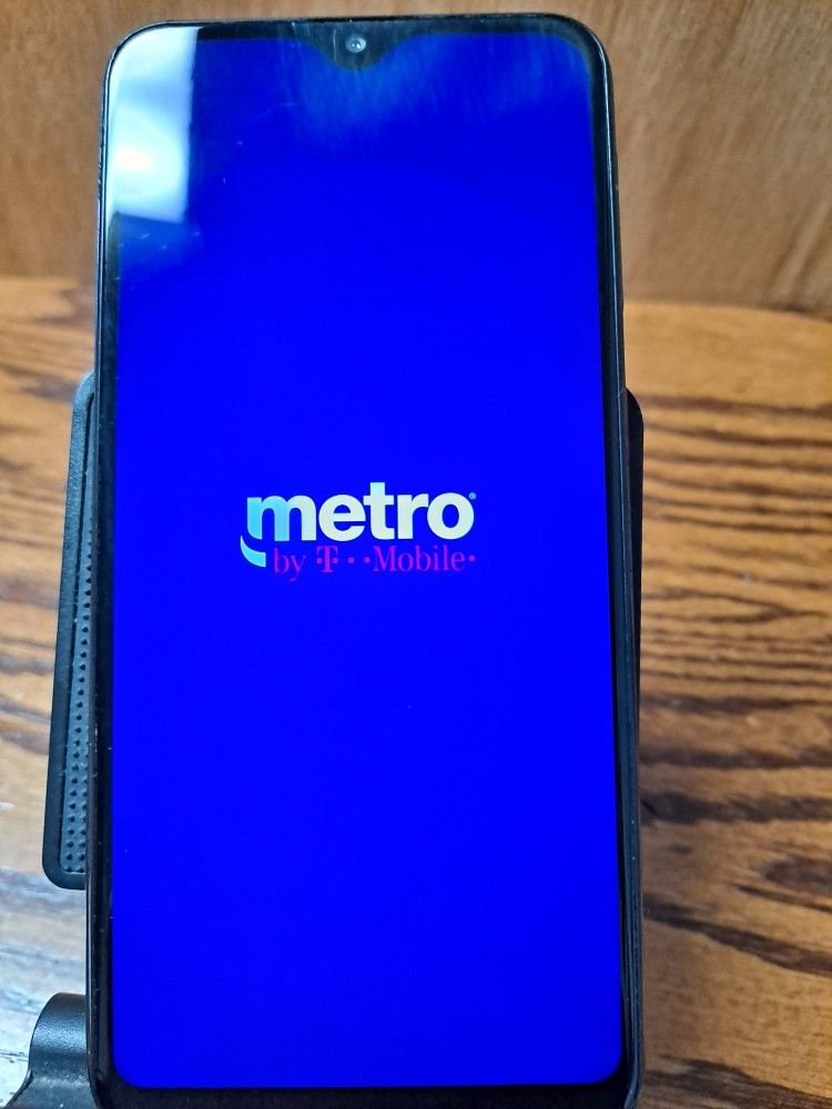 Samsung Galaxy A10e SM-A102U - 32GB - Black(PATTEM LOCKED)