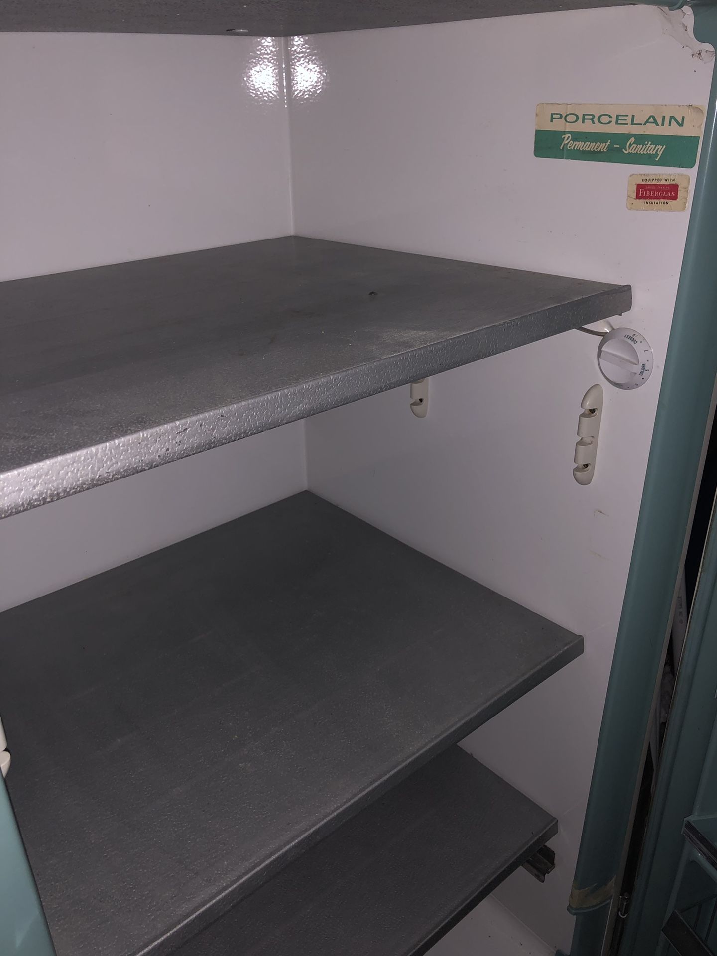 Vintage 1940’s retro fridge **Perfect kegerator!** for Sale in