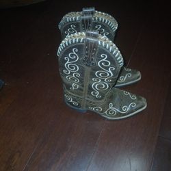 Cowboy Boots 👢 