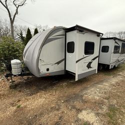 36’ Heartland Caliber