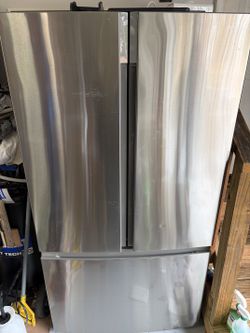 Insignia Refrigerator