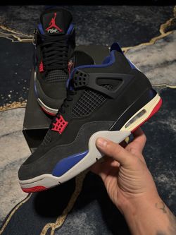 Jordan Retro 4 Rare Air White lettering