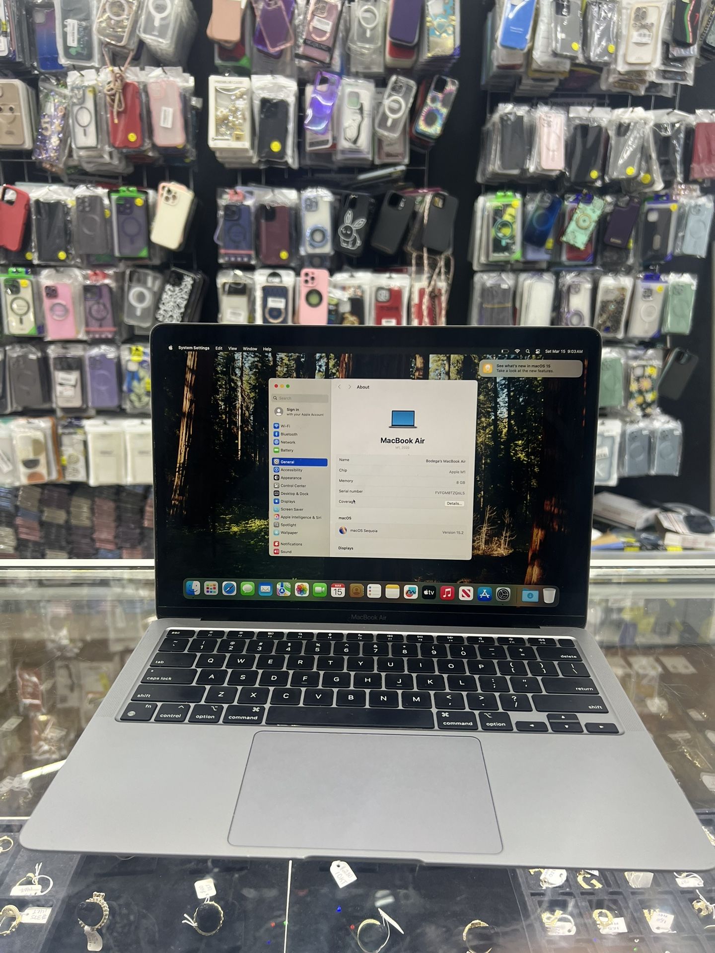 Apple MacBook 2020 M1