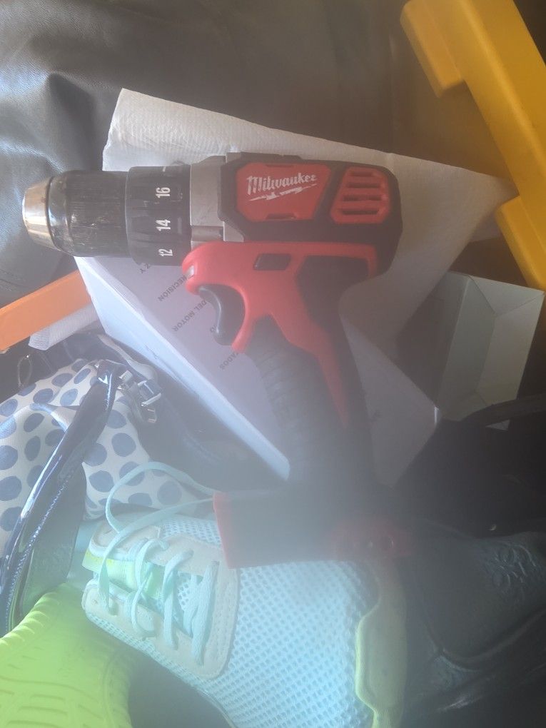 Milwaukee 1/2 Inch Drill