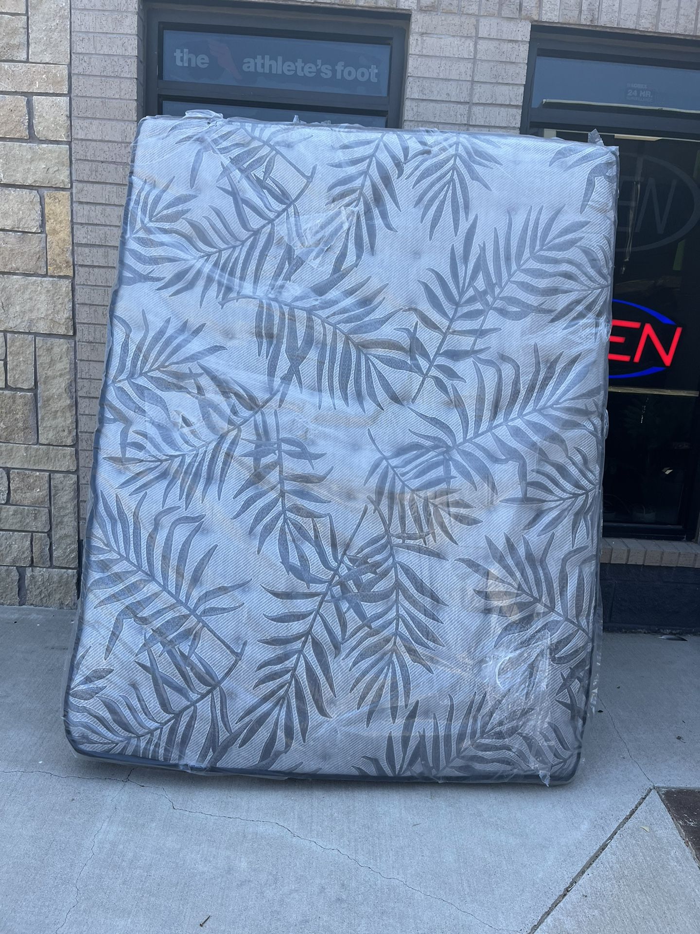New Queen Mattress For $399