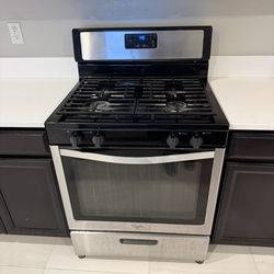 Whirlpool 4 Burner Freestanding Gas Range And Microwave Combo