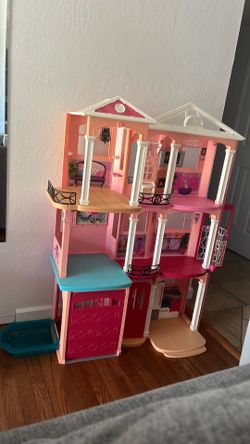 Barbie Dream House