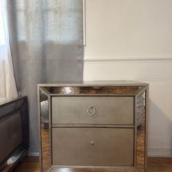 Giving All Of This For 150$ Only 