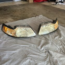 2003 mustang headlights
