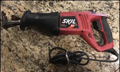 SKIL 9250 E-Z Lock 1 1/8(28mm) stroke length 120V 50-60 Hz 8.0A no 800-2400/mm F012925000 Blade Clamp 8.0 AMP 180 mm Max Cutting Depth In Wood