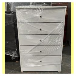 5 drawers dresser / Five drawers dresser