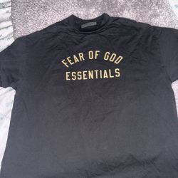 Essentials “Fear of God” Black Crewneck