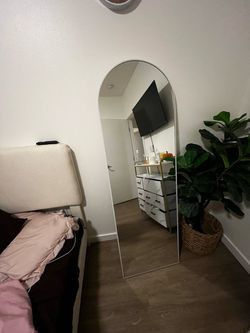 Body length mirror