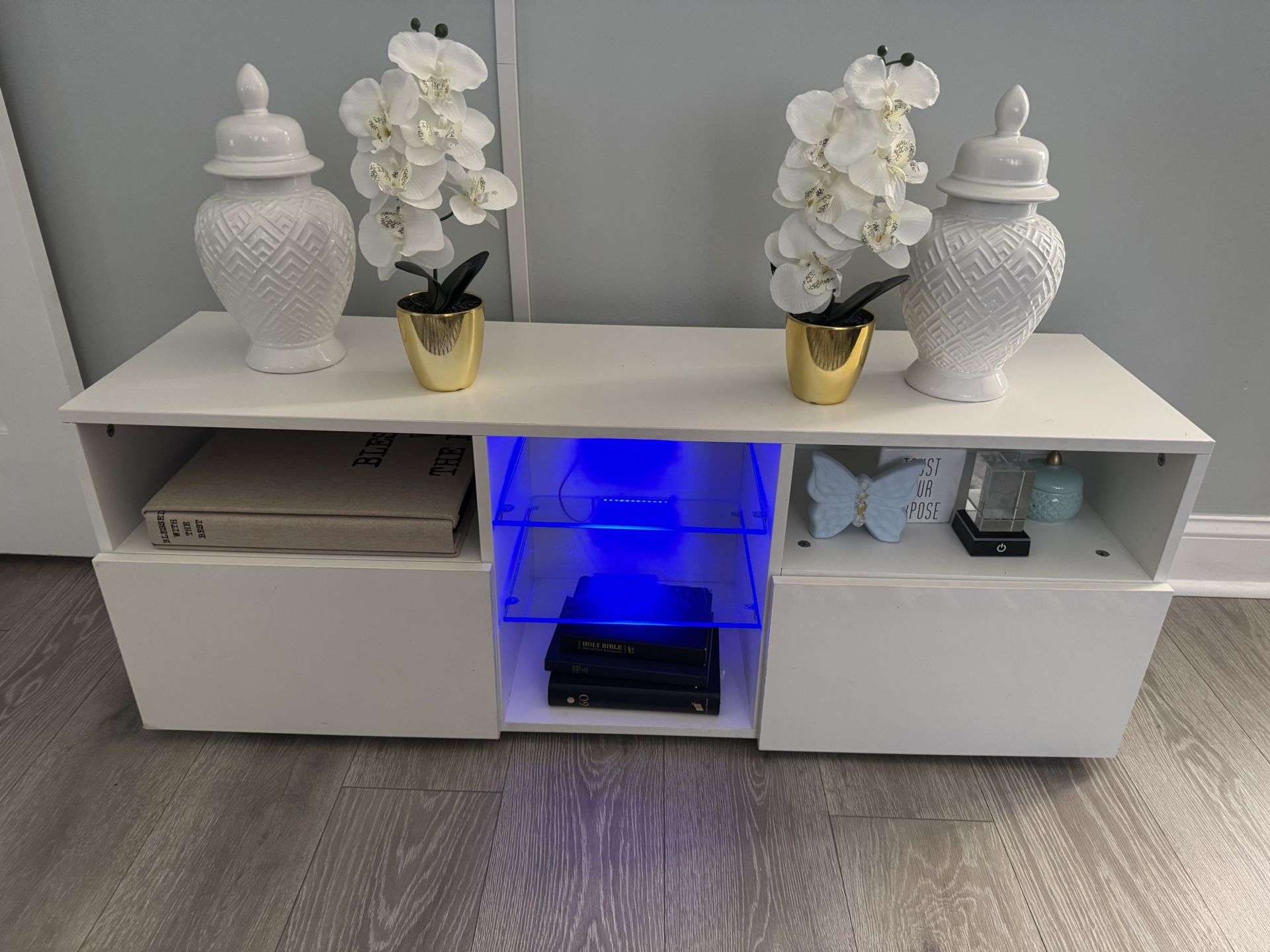 LED TV Stand