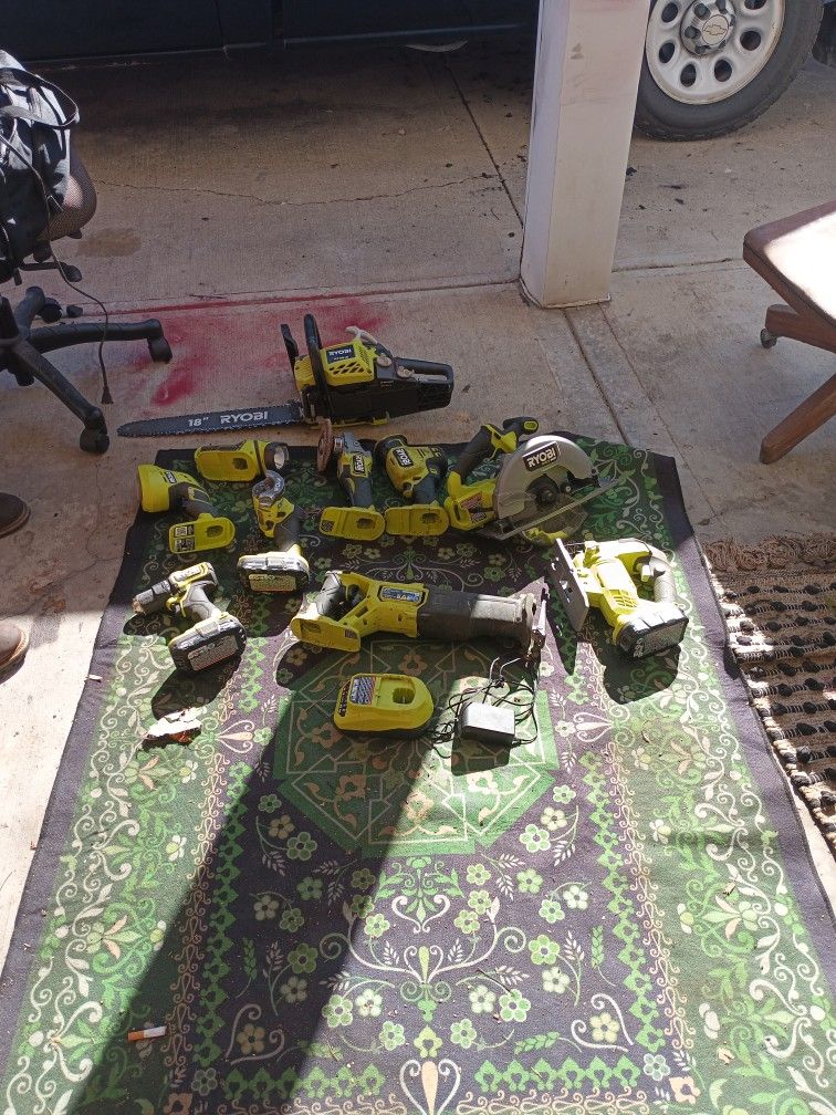 Ryobi Tools