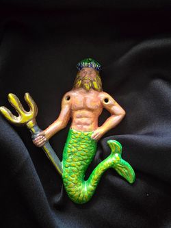 Neptune, Mermaid Hook