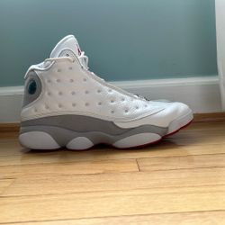 AIR jORDAN 13 RETRO WHITE WOLF GREY MENS