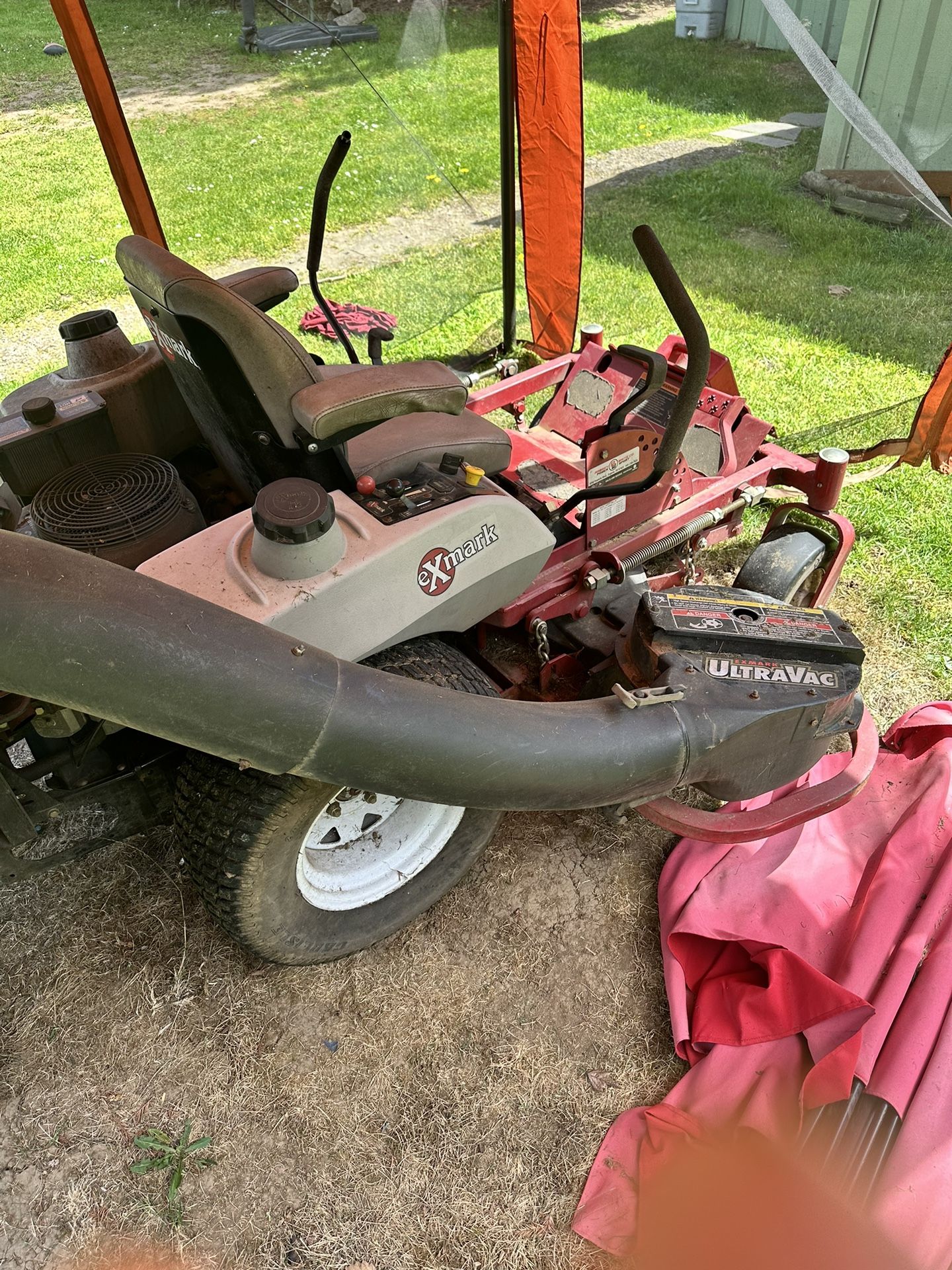 Xmark Lazer Z Riding Mower Zero Turn 