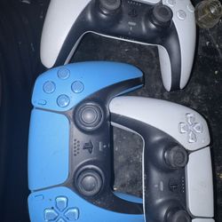 PS5 Controllers and Charging Station
