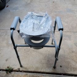Portable Toilet 