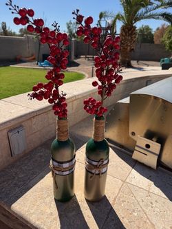 $3+ Holiday decorative bottles/glasses
