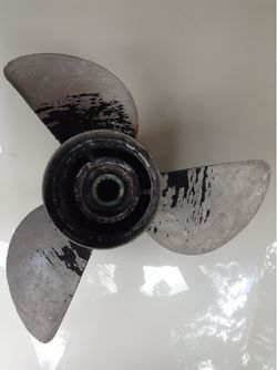 Propeller $65.00 CASH, TEXT FOR PRICES.
