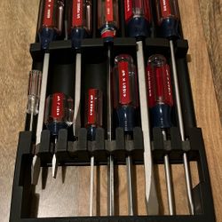 10 Piece Craftsman  Screwdriver Set In Case