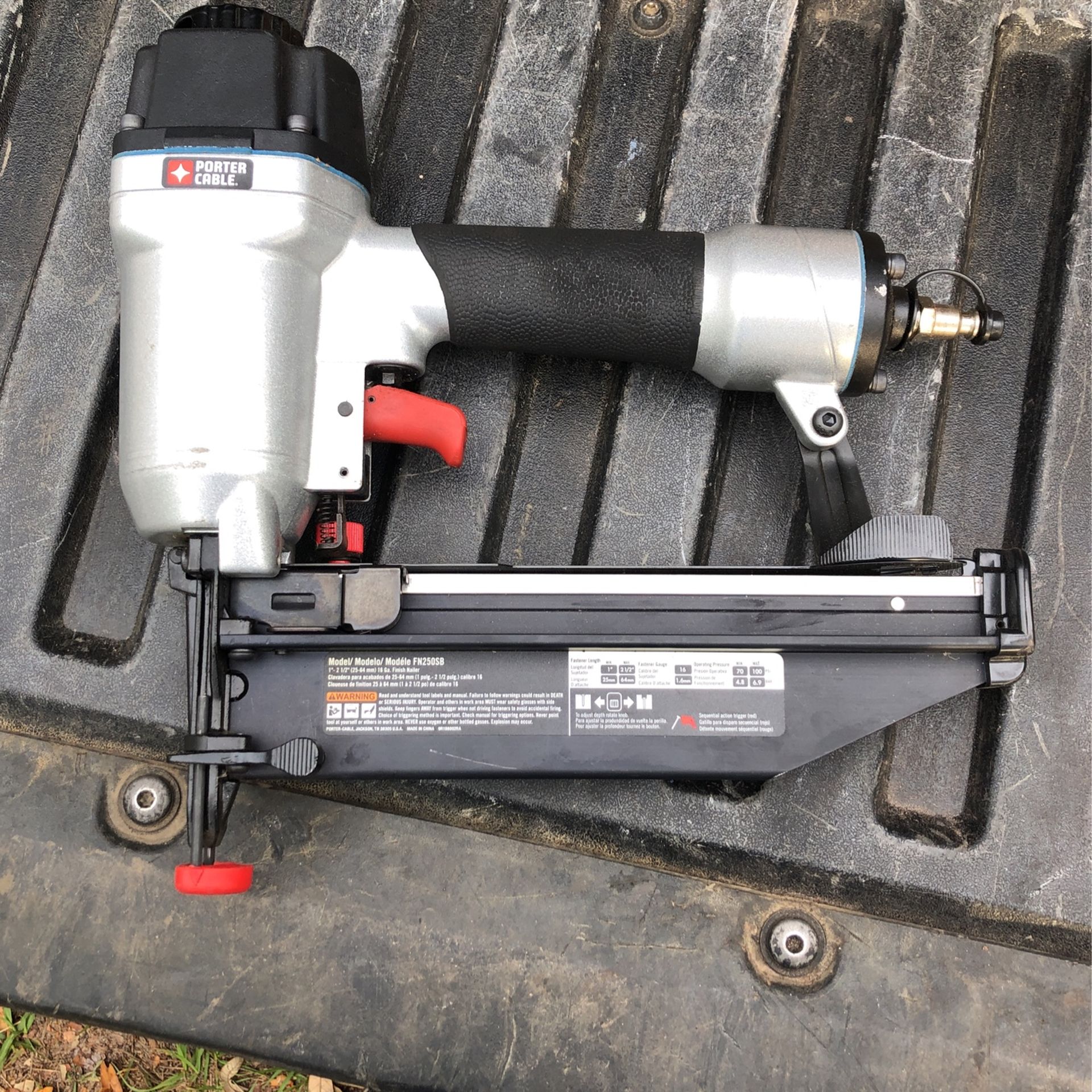 Porter Cable Air Nailer 16 Gauge 