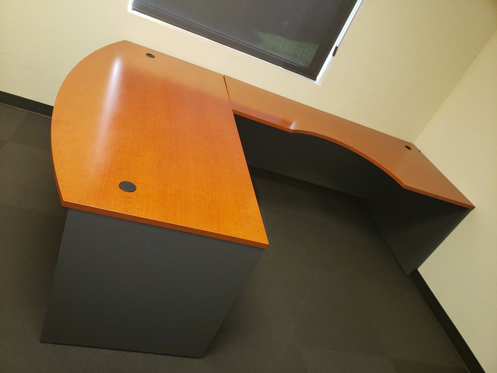 Office Desk For Sale - $600