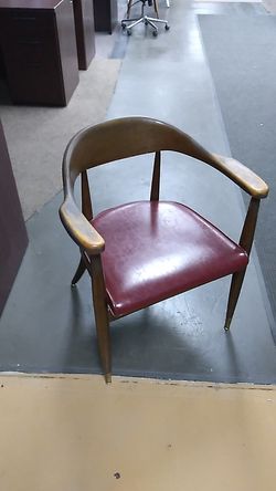 Guest chair