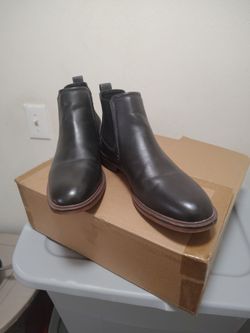 Black Leather Chelsea Boots