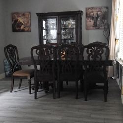 Dining Room Set  . TABLE. CHAIRS END TABLES. SOFA TABLE
