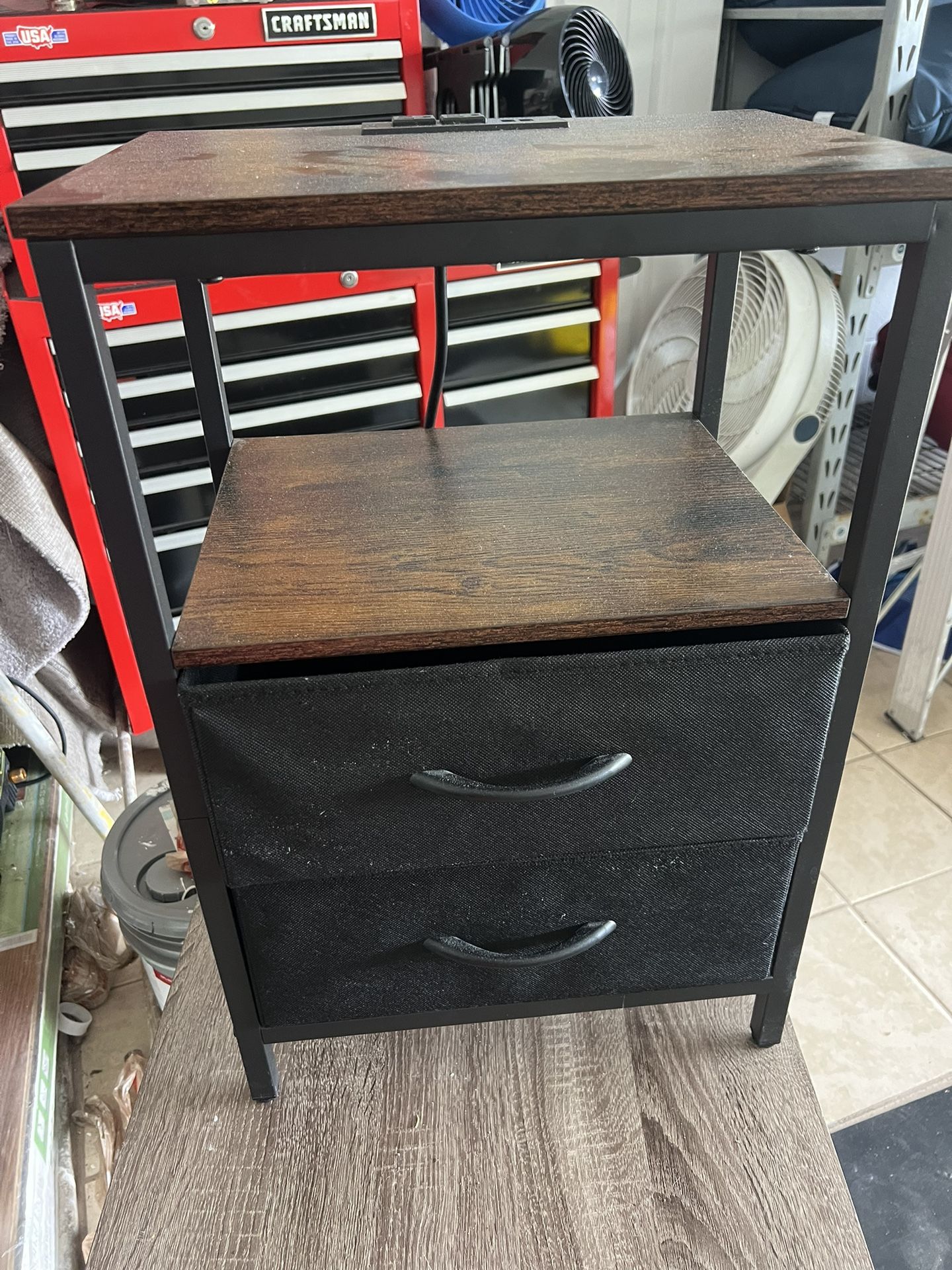 SIDE TABLE