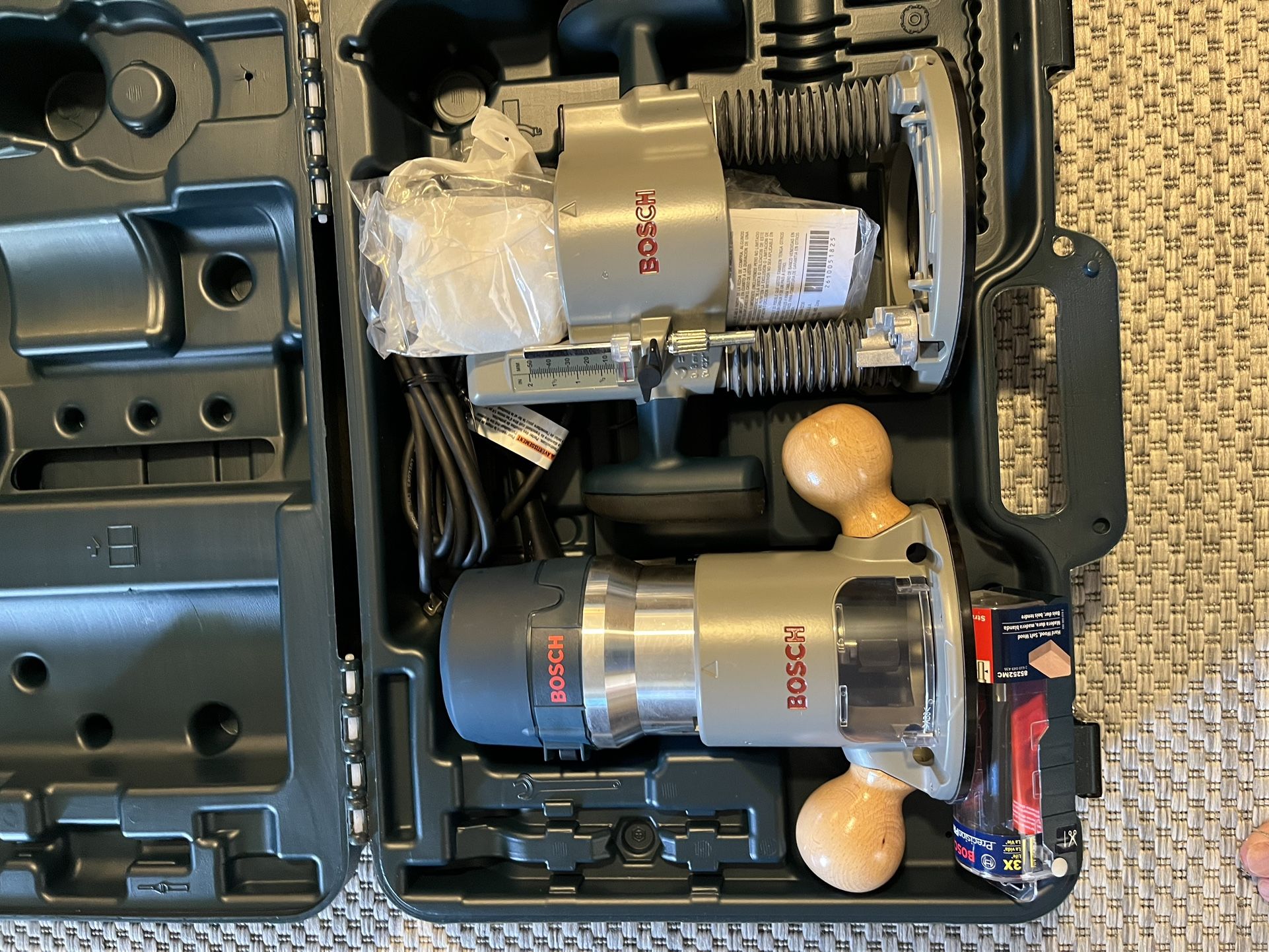 Bosch Router Set. Brand New