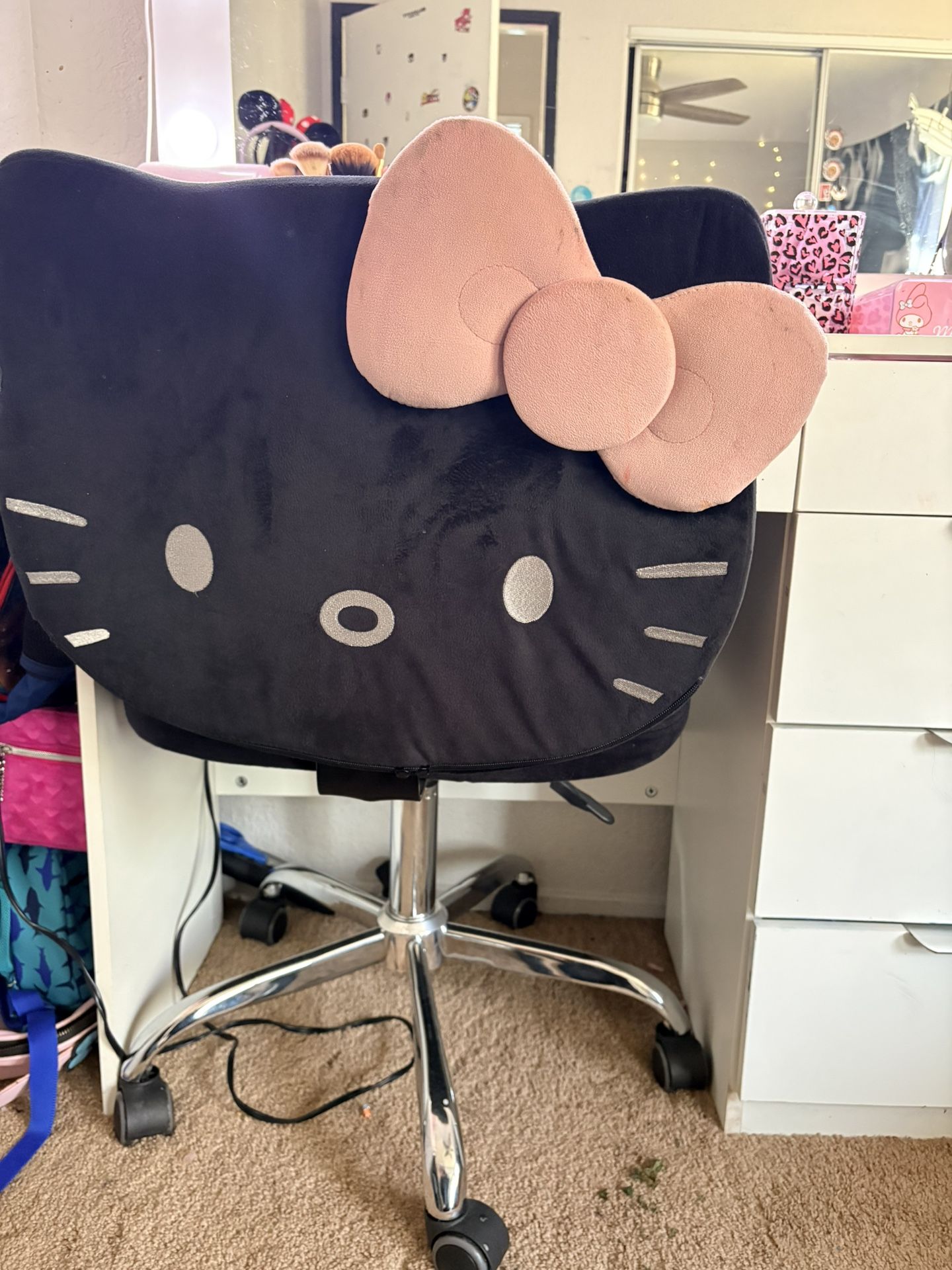 Glass Vanity With Hello Kitty Chair