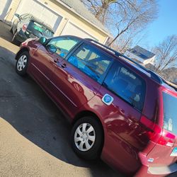 2005 Toyota Sienna