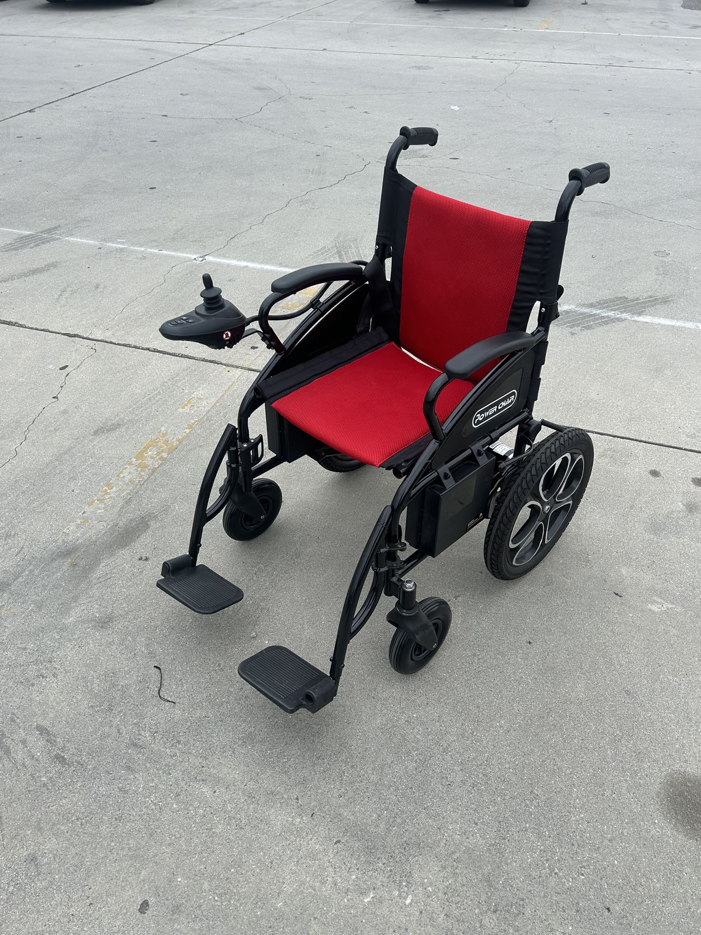 New electric wheelchair with two motors worth 900
