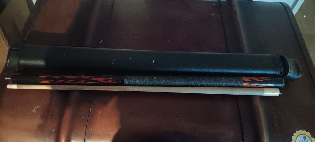 Viking Pool Cue