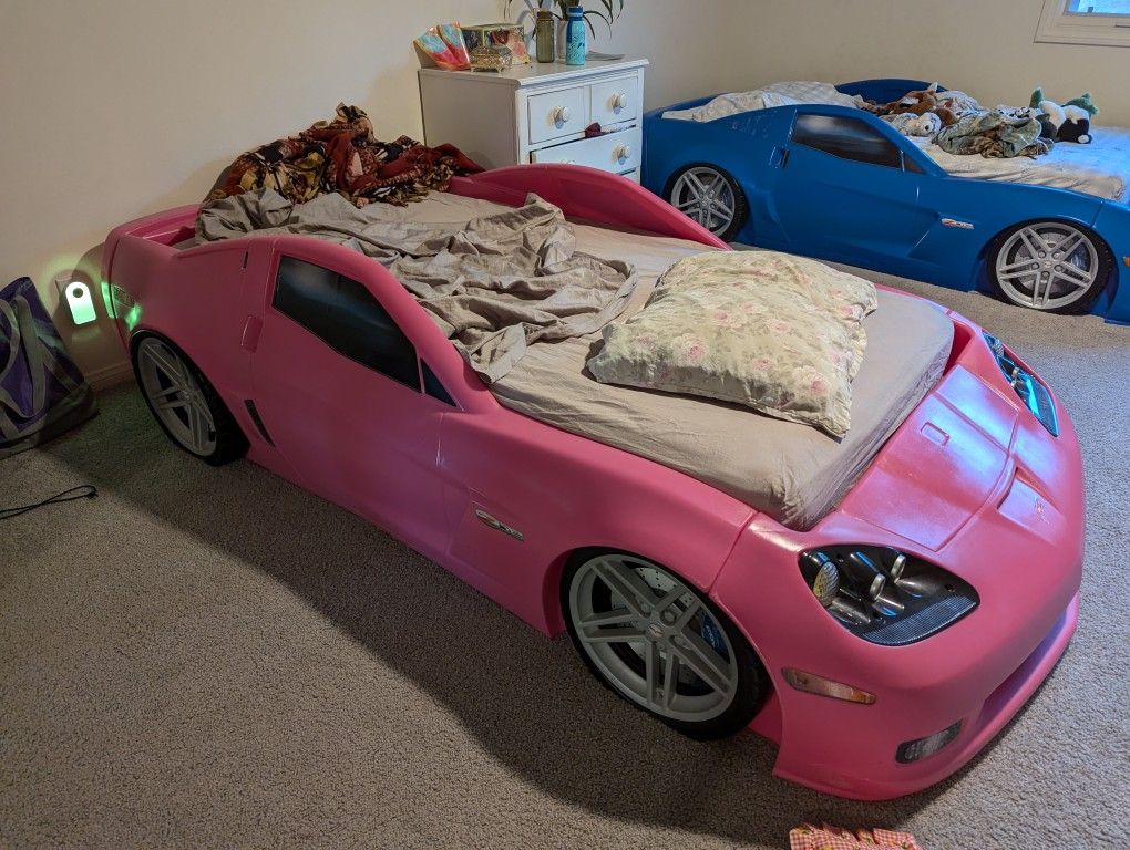 Pink Corvette Car Bed