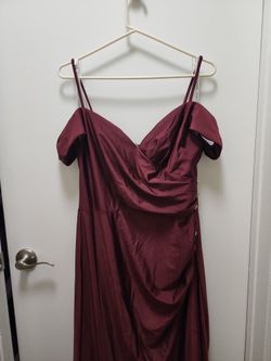 David's Bridal OLEG CASSINI Size 12